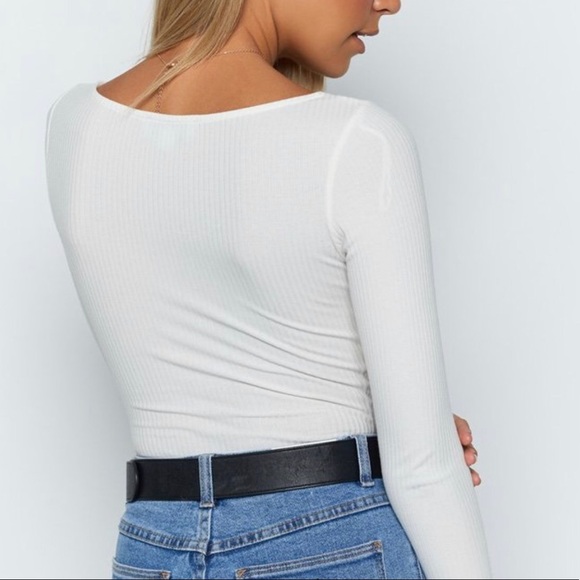 White Ribbed Scoop Neck Button Down Bodysuit - Picture 5 of 7